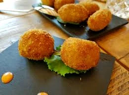 POTATO CHEESE BALLS