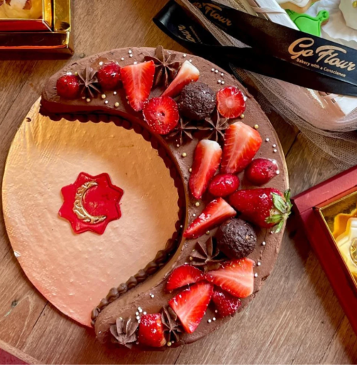 Chocolate strawberry cake